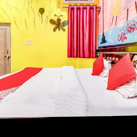 Spot On Siddhi Maa Hotel Гвалиор Екстериор снимка